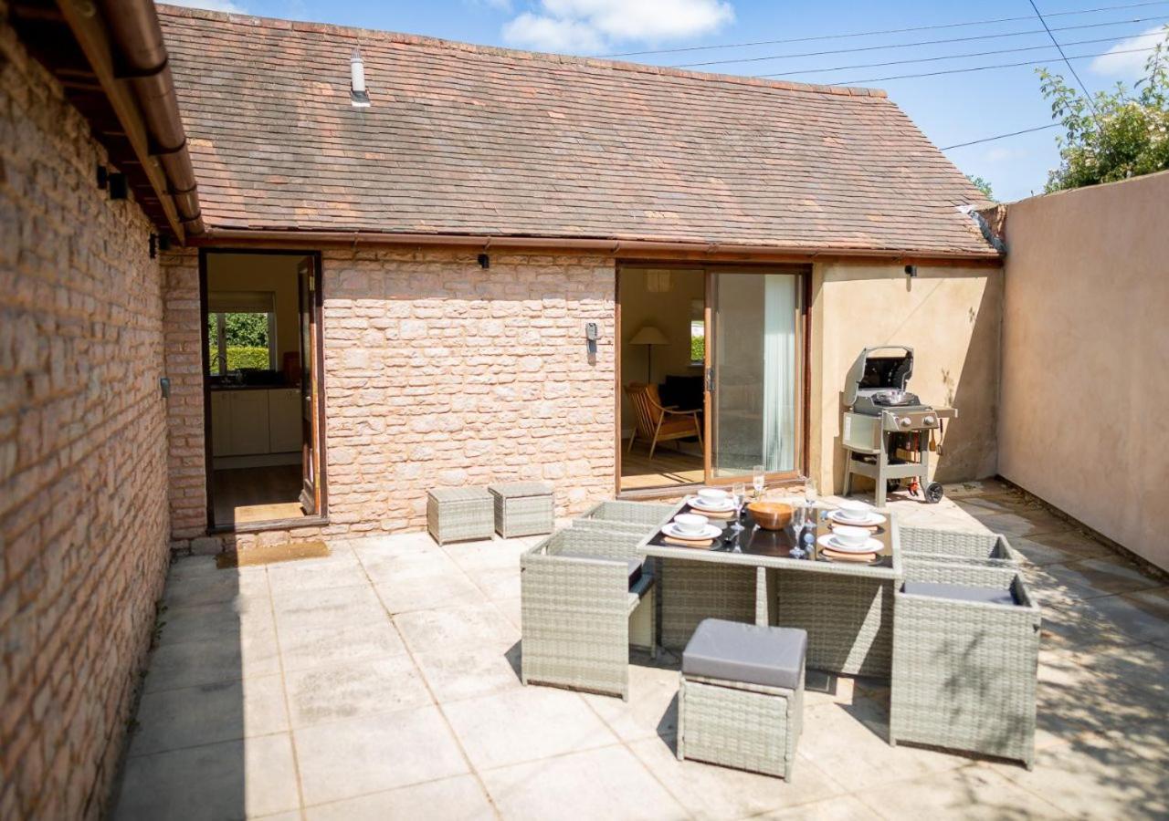 The Barn In Longhope - Luxury Barn Conversion Exterior photo
